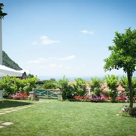 Casale Guarracino 4*