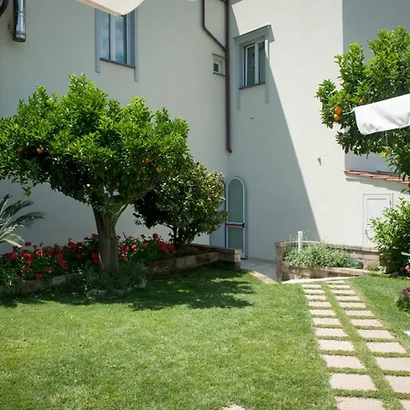 Casale Guarracino בית הארחה סן אנג'לו